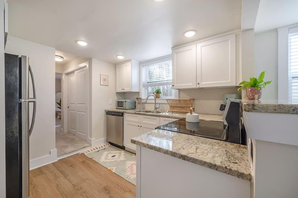 Casita On Central Walk To Shops Bars And Food Tampa Extérieur photo